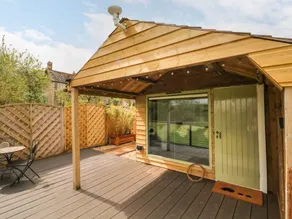 Cottage avec jardin - Image 2