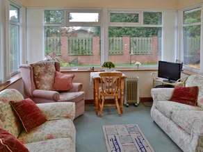 Cottage avec jardin - Image 4
