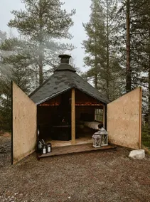 Familienorientiertes Ferienhaus mit Grill und Terrasse - Image 3