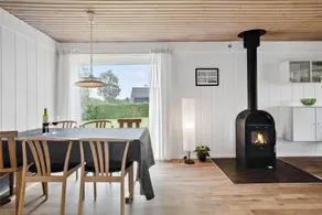 Ferienhaus mit Terrasse und Grill - Image 4