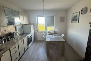 Wohnung mit Terrasse und Grill - Image 5