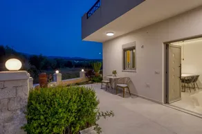 Bellissima casa con terrazza e giardino - Image 5