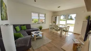 Flat with barbecue & garden - Image 4