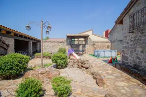 Landhaus 'El Portalón De Fresnedilla' mit privatem Pool, Terrasse und WLAN - Image 2