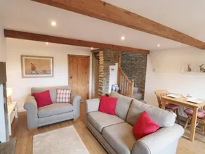Child-friendly charming cottage | Pet-friendly - Image 4