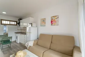 Apartment with terrace & pool | Mountain view | Suitable for remote work - Image 4