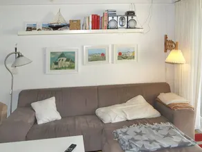 Apartment with pool - Image 3