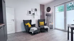 Nice holiday apartment with BBQ & garden - Image 4