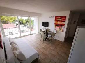 Ferienwohnung mit Terrasse, Garten und Grill | Meerblick - Image 2