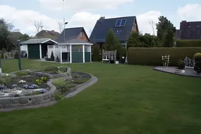 Apartment with garden | Garden view - Image 2
