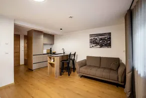 Studio with garden, barbeque & pool | Mountain view | Perfect for remote work - Image 5