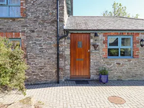 Family-friendly cottage with barbecue, terrace & garden | Pets are welcome - Image 2
