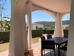 Maison de vacances avec jardin, terrasse et piscine | Vue montagne - Image 3