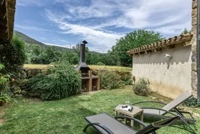 Holiday Home 'El Niu' with Mountain View, Wi-Fi and Air Conditioning - Image 3
