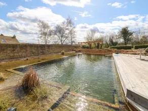 Child-friendly cottage with pool, sauna & terrace | Pets allowed - Image 3