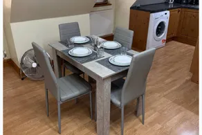 Children-friendly flat with garden | Pets are welcome - Image 5
