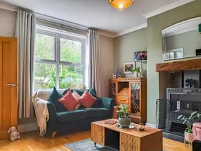 Child-friendly lovely cottage with garden | Dogs allowed - Image 2