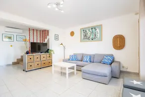 Children-friendly holiday home with terrace, garden & barbeque | Sea view | Good for workation - Image 5