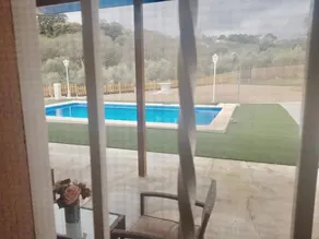 Spettacolare chalet con terrazza, barbecue e piscina | Ammette animali domestici - Image 4