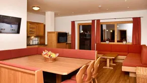 Apartamento vacacional con terraza, sauna y barbacoa | Junto al esquí | Se admiten mascotas - Image 2
