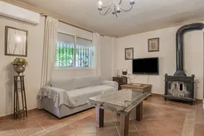 Appartamento accogliente e familiare con barbecue, giardino e piscina | Vista sul giardino | Perfetto per il lavoro da remoto | Sono ammessi animali domestici - Image 5