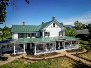 Relaxing Shenandoah Valley Stay with Scenic Views in Luray, Virginia - Image 2