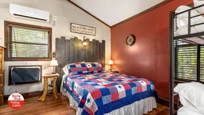 Wonderful Rustic Cabin with Barbecue in Miami, Oklahoma - Image 3