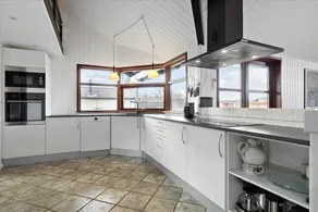 Holiday home with terrace, jacuzzi & sauna - Image 3