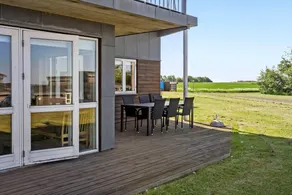 Holiday home with sauna, terrace & barbecue | Sea view - Image 3