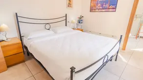 Merveilleux appartement convivial et familial avec jardin | Parfait pour le travail à distance - Image 4