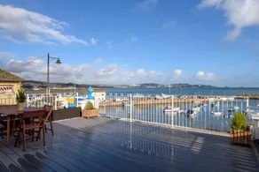Holiday apartment with terrace - Image 3
