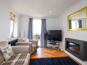 Family-oriented cottage with garden & terrace | Beach view | Beach nearby | Pet-friendly - Image 3