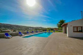Fully equipped lovely villa with private pool, garden & BBQ | Mountain view | Good for workation - Image 3