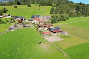 Charming holiday home with garden, barbecue & terrace | Perfect for remote work | Pets allowed - Image 3