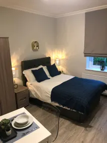 Apartment with barbeque & garden - Image 2
