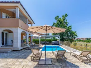 Ferienhaus mit privatem Pool, Garten und Terrasse | Hunde erlaubt - Image 3