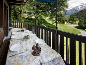 Holiday apartment with barbecue & garden | Mountain view - Image 4