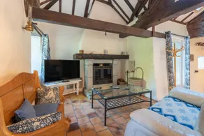 Cottage in a Charming Shepherd’s House, Vast Private Land in the Heart of the Pyrenees - Image 4