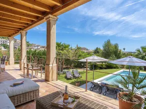 Ferienhaus mit Terrasse, Garten und privatem Pool | Naturblick - Image 3