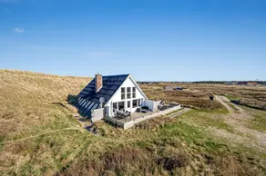 Fully equipped house with terrace | Close to the beach | Dogs allowed - Image 2