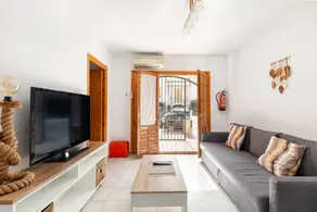 Apartment mit Garten, Terrasse und Pool | Gartenblick - Image 5