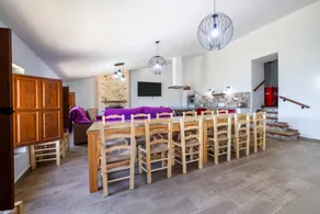 House with terrace, pool & fast internet | Garden view - Image 4
