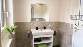 Encantador apartamento vacacional ideal para familias con barbacoa y jardín | Vistas al jardín | Se admiten mascotas - Image 3