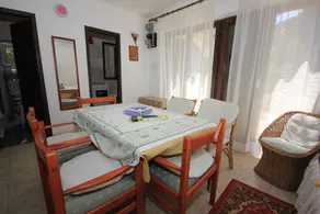 Maison avec terrasse et barbecue - Image 3