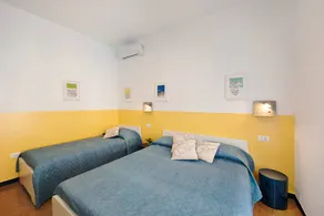 Appartement de vacances avec jardin et internet haut débit | Vue jardin | À côté de la plage | Avec animaux admis - Image 3
