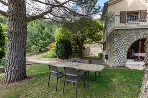 Apartment 'Chataigniers' with Mountain View, Private Pool and Wi-Fi - Image 4