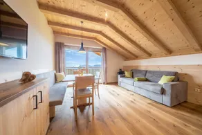 Apartment with garden & sauna | Mountain view - Image 3