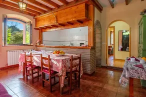 House with garden | Garden view - Image 5