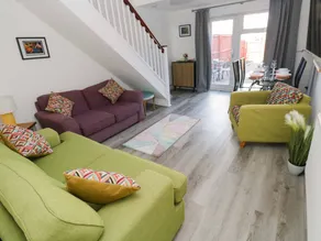 Family-oriented lovely cottage with garden | Pets are welcome - Image 3