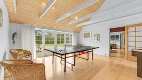 House with terrace, pool & garden - Image 5